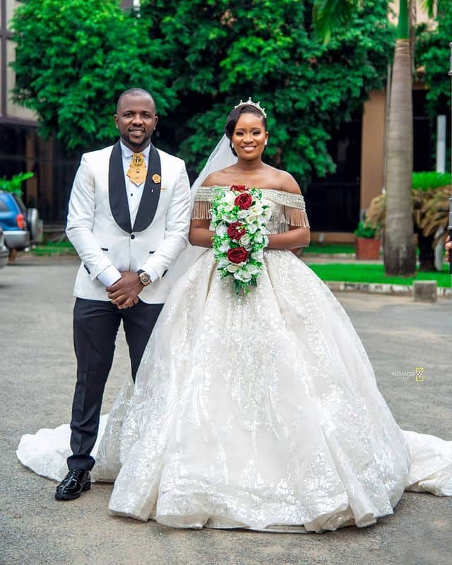 Latest Wedding Gowns in Nigeria 2020 - Belmadeng | Wedding gown styles,  Latest wedding gowns, Wedding gowns