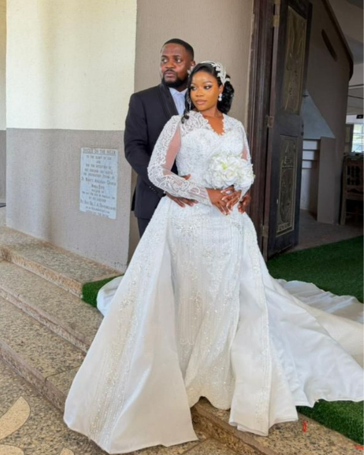 Fitted wedding gown rental in Lekki Lagos